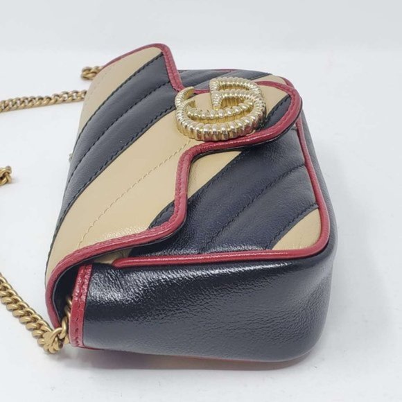 Gucci Super Mini Bicolor Marmont Crossbody Bag - Picture 4 of 12